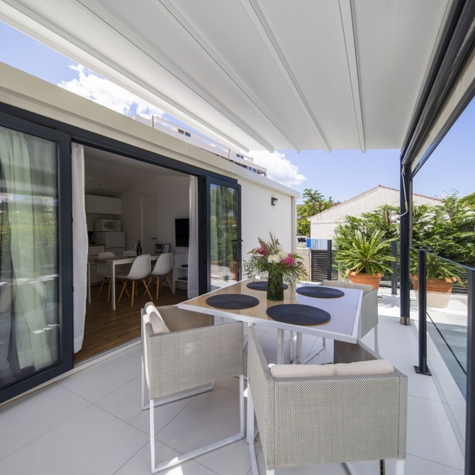 First Apartment Zadar